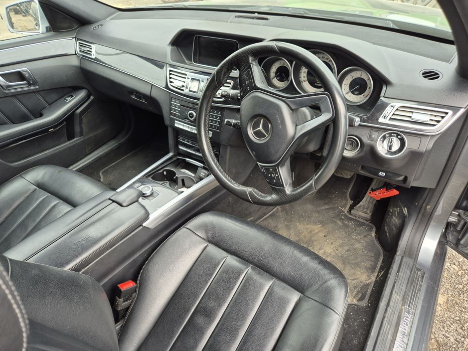 Dezmembram Mercedes E Klass W212 Break 2015 2.2cdi OM651924