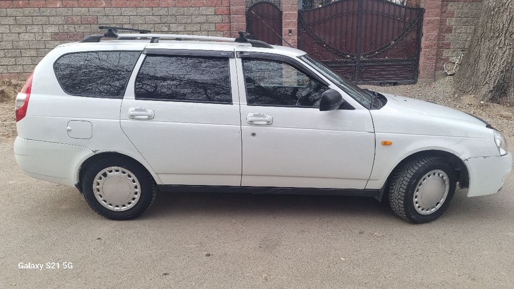 Приора универсал 2014г