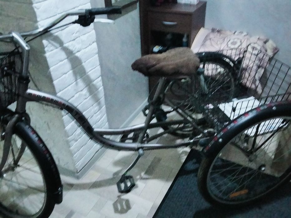Продам 3 колёсный велосипед