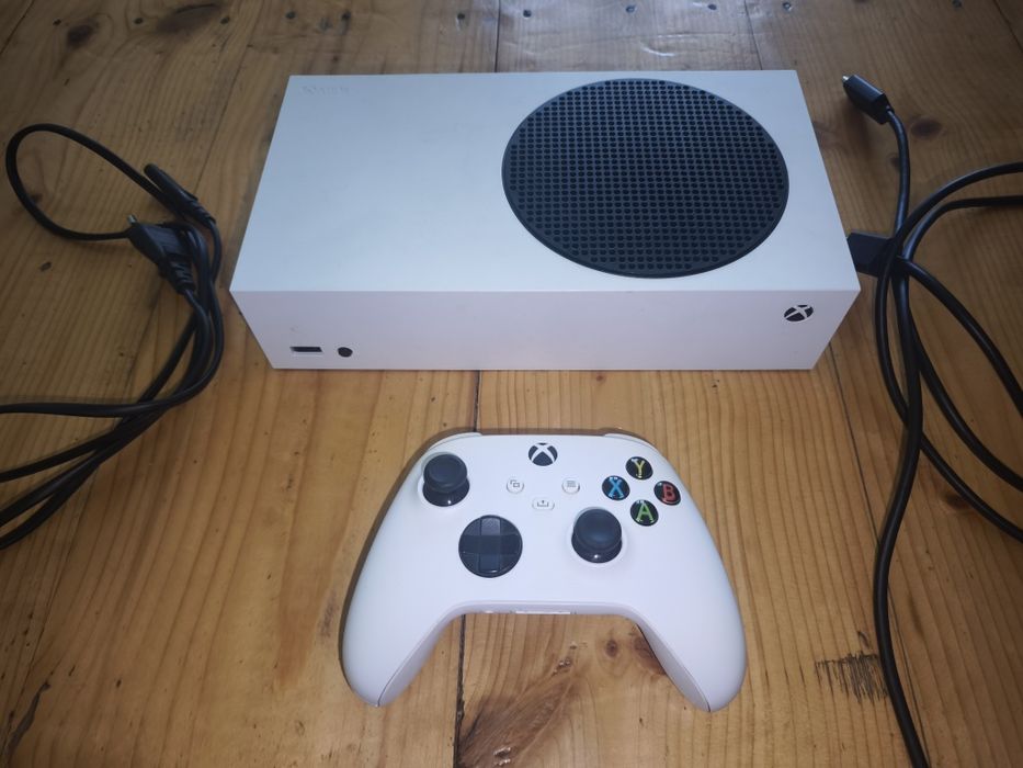 X Box series S 512 GB Compatibil GTA 6 stare perfectă