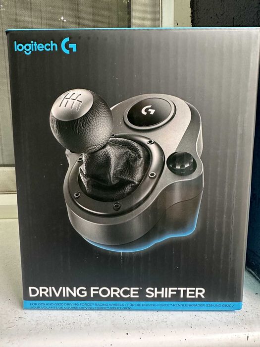 Set complet Logitech G29 Driving Force + Shifter + Pedale