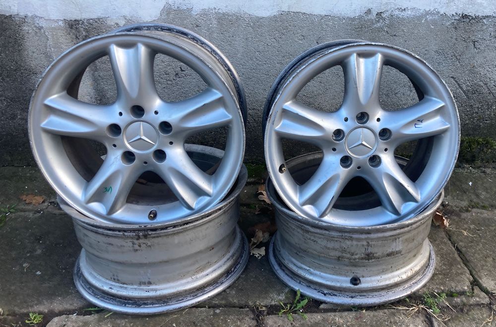 Джанти 16-ки от Мерцедес CLK