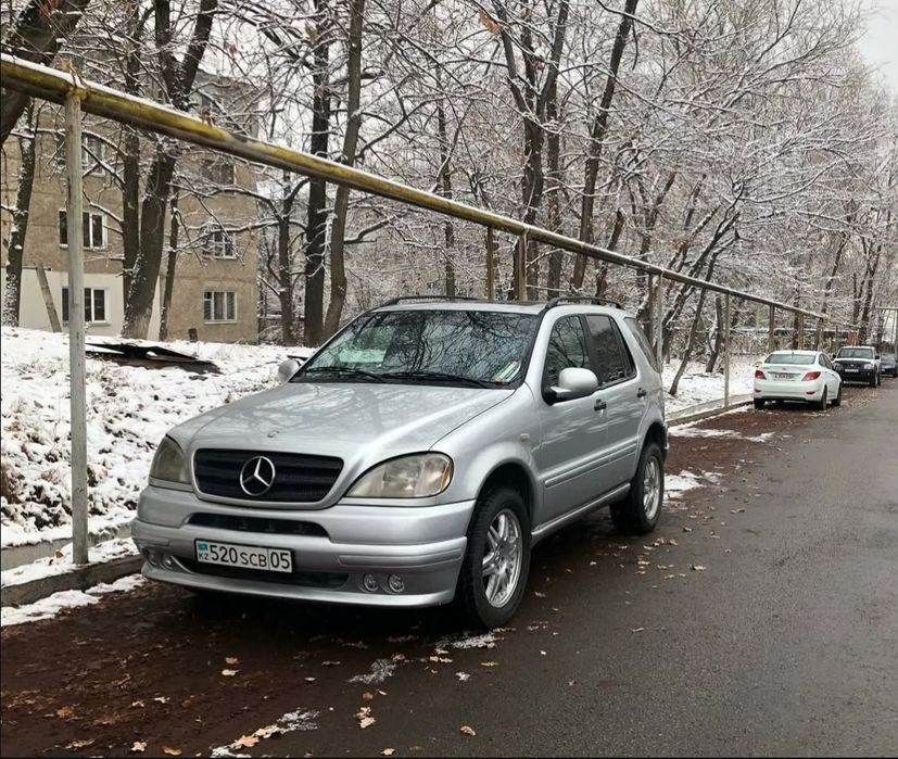 Mercedes ML 163 передний бампер