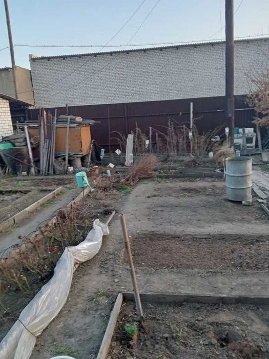 Продам пол дома на Восточном