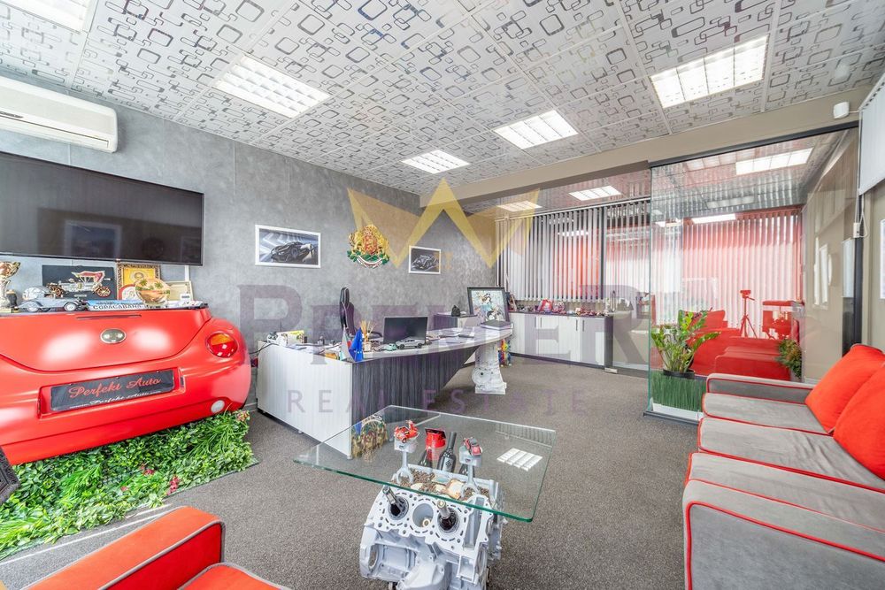 Дава се под наем Офис в Варна, Лятно кино Тракия - 200 кв.м за 2500 € - Снимка #6