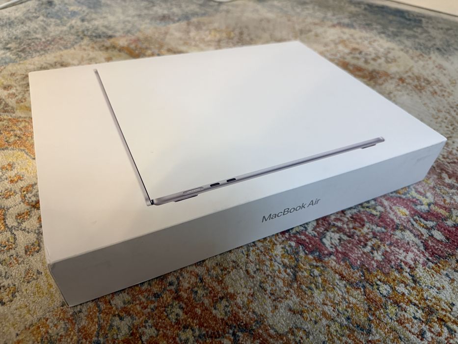 MacBook Air 15" M5 16/1TB Silver — новый, запечатанный