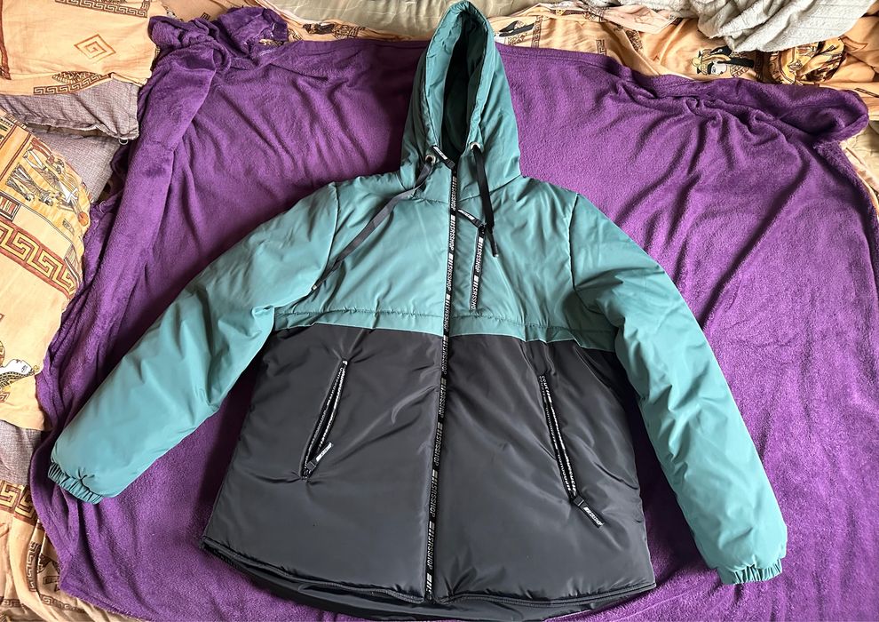 Демисезонная куртка