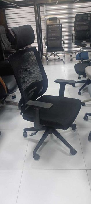 Кресло для офиса и дома - STRONG