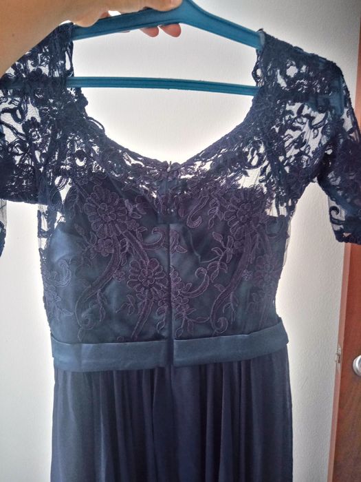 Продам платья вечерние