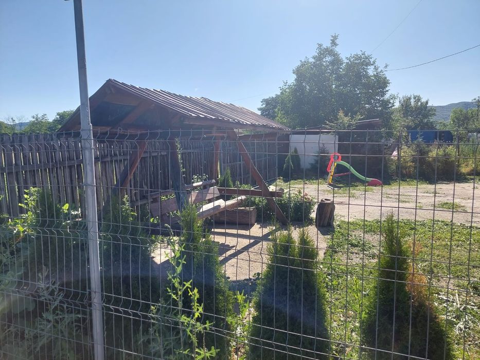 Casă parter+mansardă cu teren intravilan