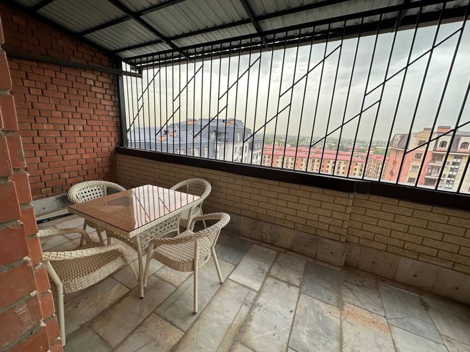 Своя квартира. Яккасарайский глинка дрим хаус 2/10/10