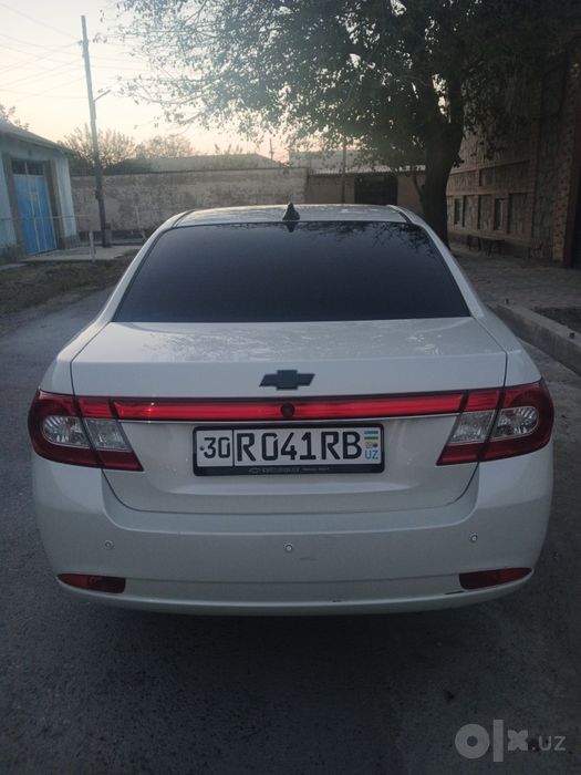 Chevrolet Epica .