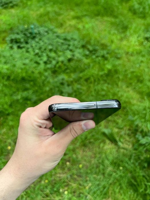 Samsung s22 plus  5G  256gb