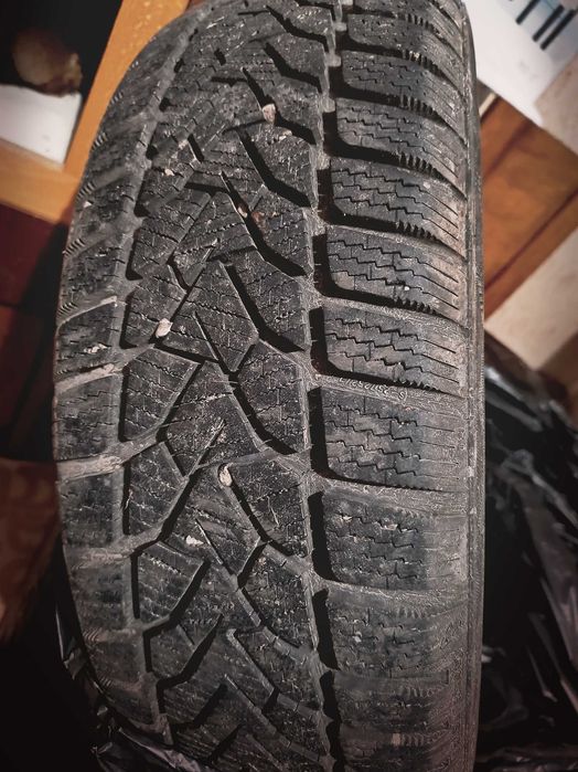 Зимни гуми Uniroyal