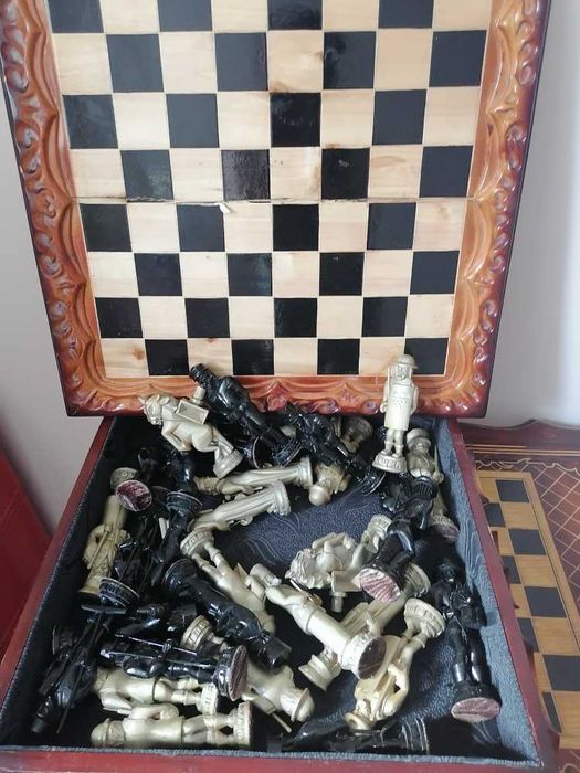 продам шахматы сувенирные