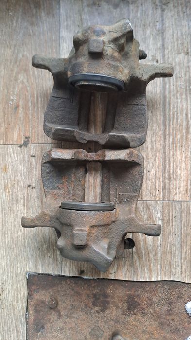 Суппорта ауди 80.