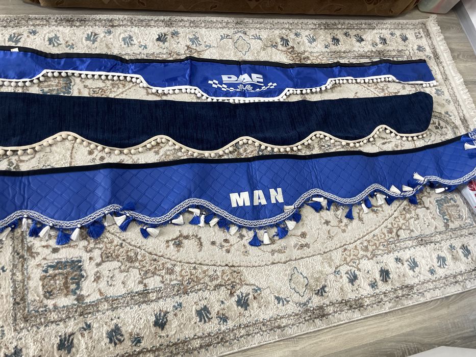 Продам чехлы  шторки на авто