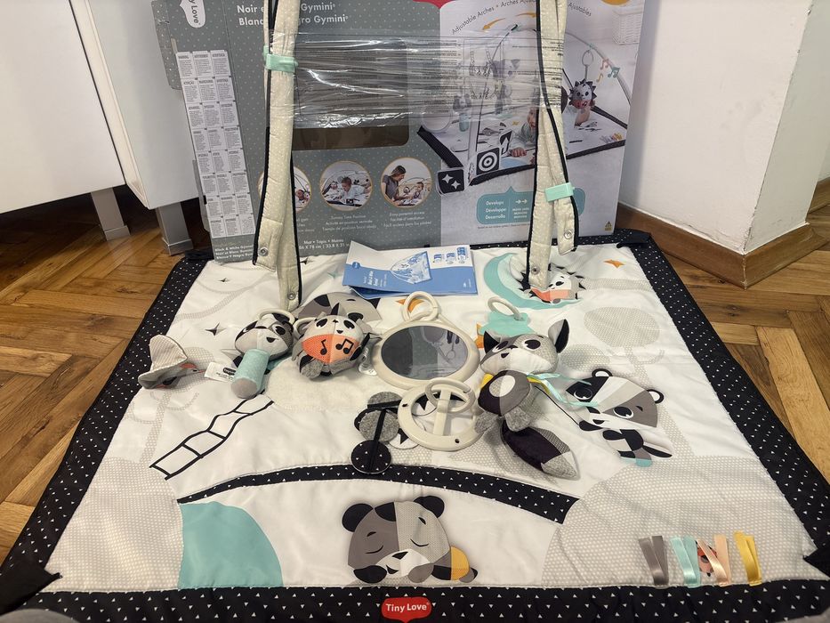 Активна гимнастика Tiny Love