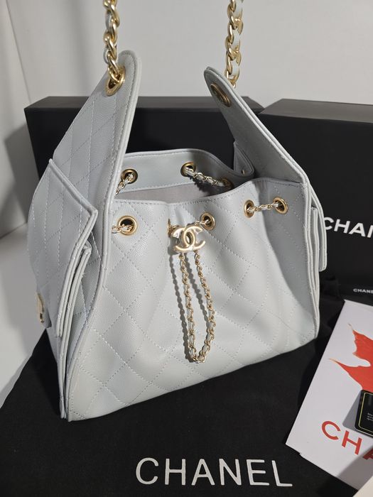 Налична чанта Chanel Hobo 25S синя