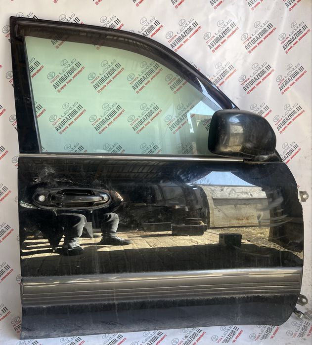 Двери передние TLC 100, LX470