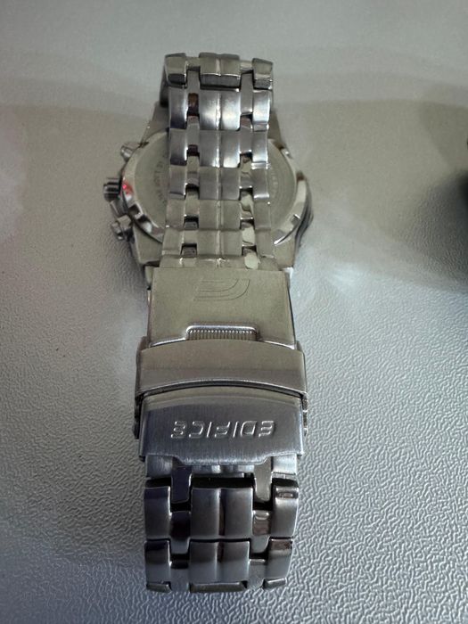 Ceas Casio Edifice EF-540D-1AVEF