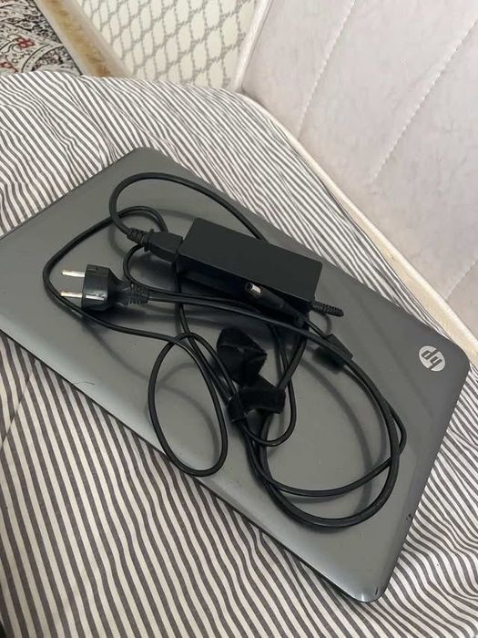 Продам ноутбук hp