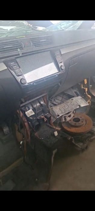 Запчасти для Шкода суперБ gen3