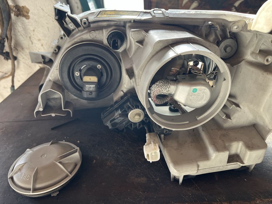 Продам запчасти на камри 40