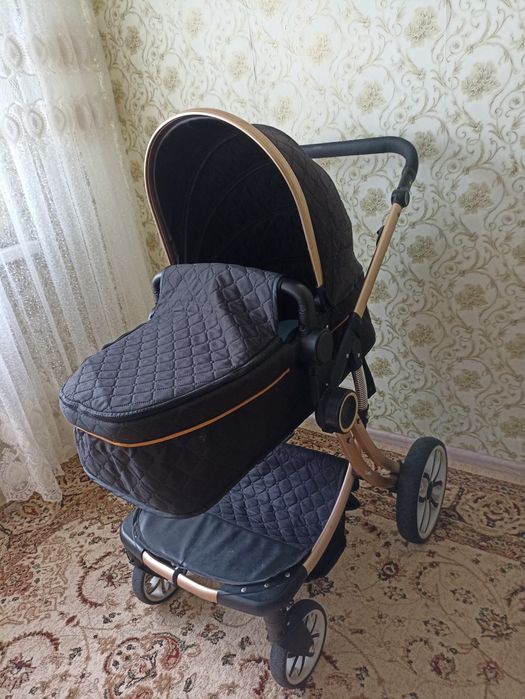 Продам коляску 2в1