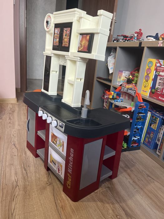 Детска кухня за игра