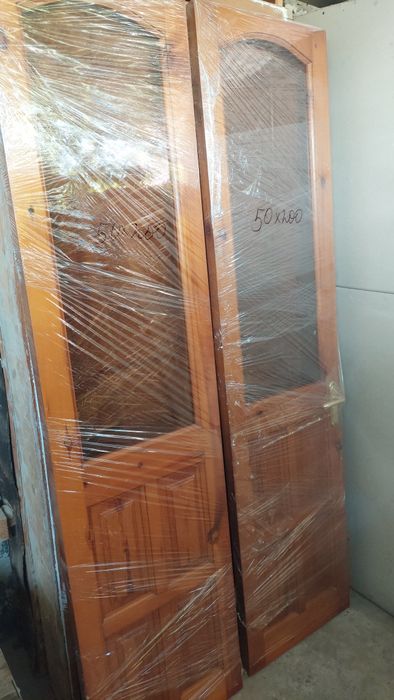 Продам двери бу дерево