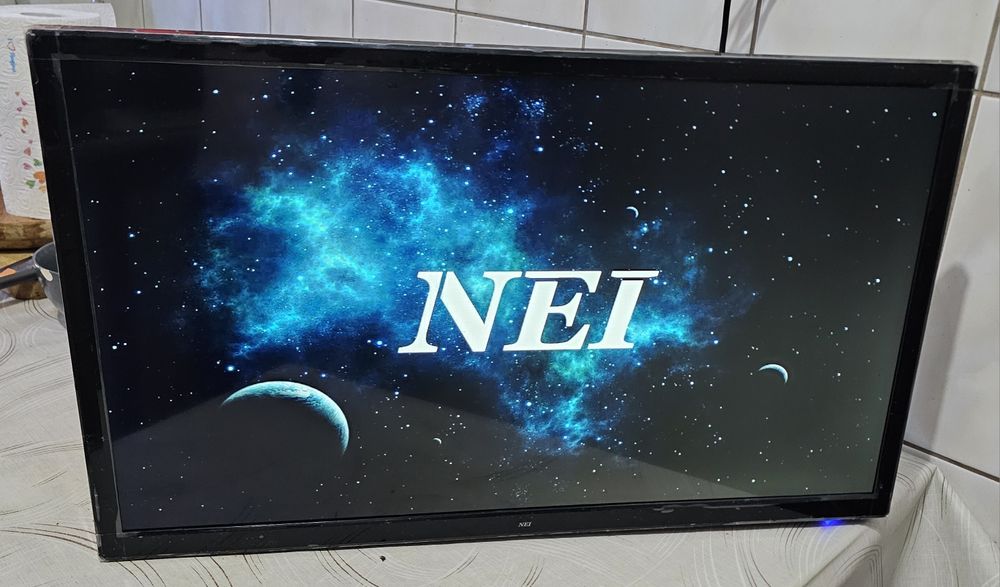 Televizor NEI 24"
