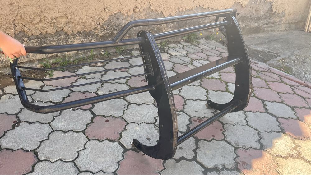 Кенгурятник на джип