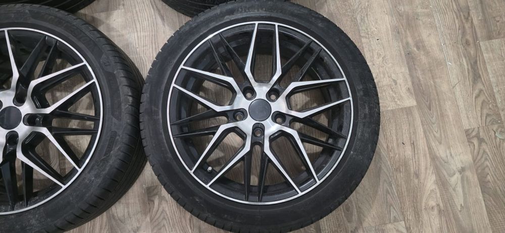 Set 4 roti jante japan racing r17 5x114.3 cb 67.1