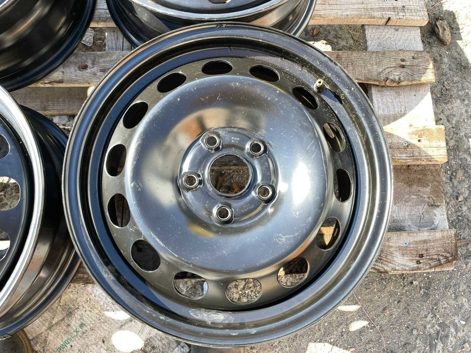 16 джанти 5х112 Audi A3 Seat Leon Skoda Octavia Volkswagen 6,5J et50