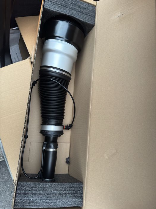 2 бр. Предни амортисьори с въздушни възглавници за S class w221