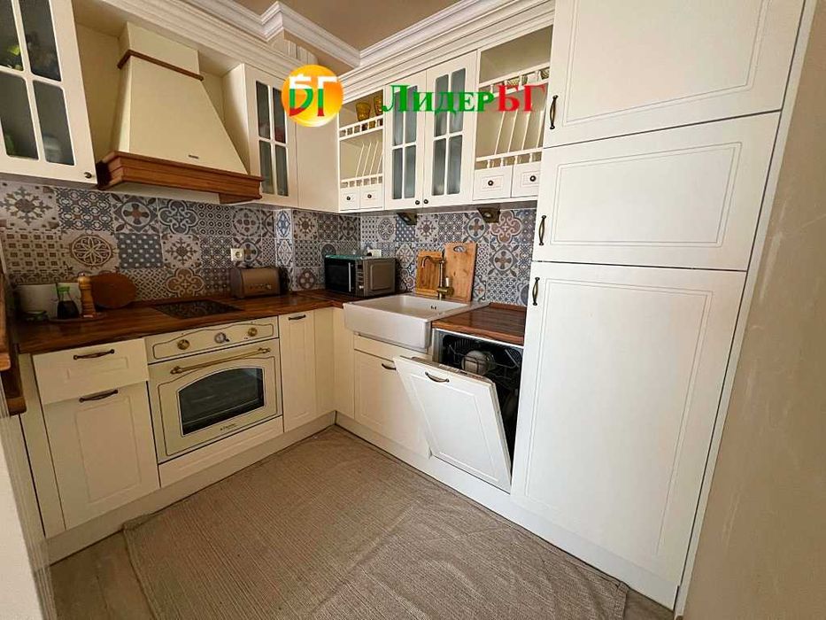 Продава се Двустаен апартамент в к.к. Златни пясъци - 81 кв.м за 1919 €/кв.м - Снимка #12