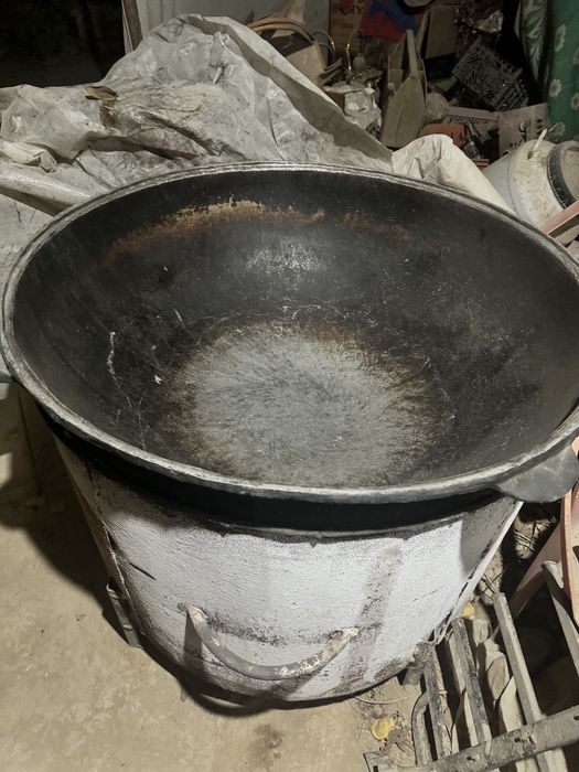 Prokat Qozon oʻchoq 50 kg 20 kg 15 kg 10 kg 8 kg 5 kg qozon prakatga
