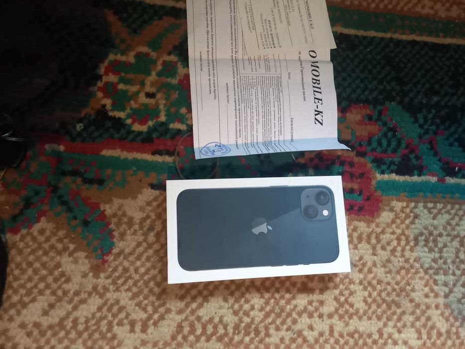 iPhone 13 с гарантией