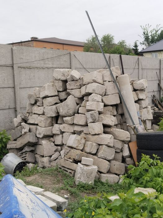 Продам газоблок.