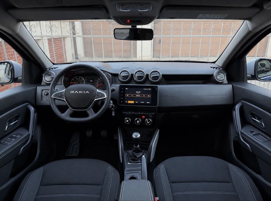 Dacia Duster PRESTIGE 2023 1.0 Eco-G 100 CP cu doar 26.000 KM PRIMUL PROPRIETAR IMPECABILA