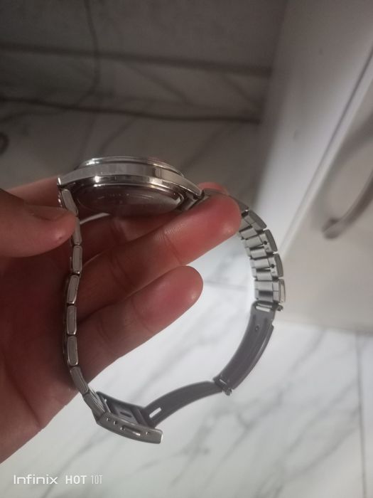 Продам часы casio, все функции работает. Сам раньше с каспий покупал