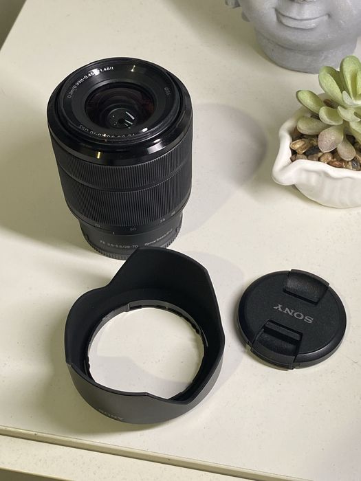 sony 28-70 f/3.5-5.6