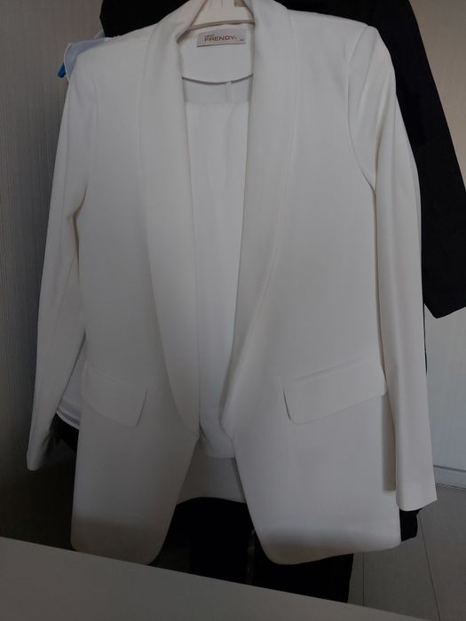 Женские платья,  джинсы,