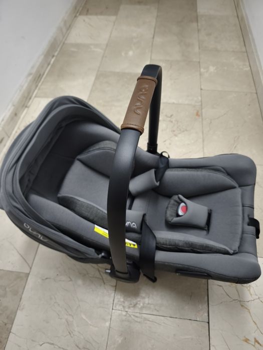 Scoică Auto Nuna PIPA Next i-Size (Granite) în garanție