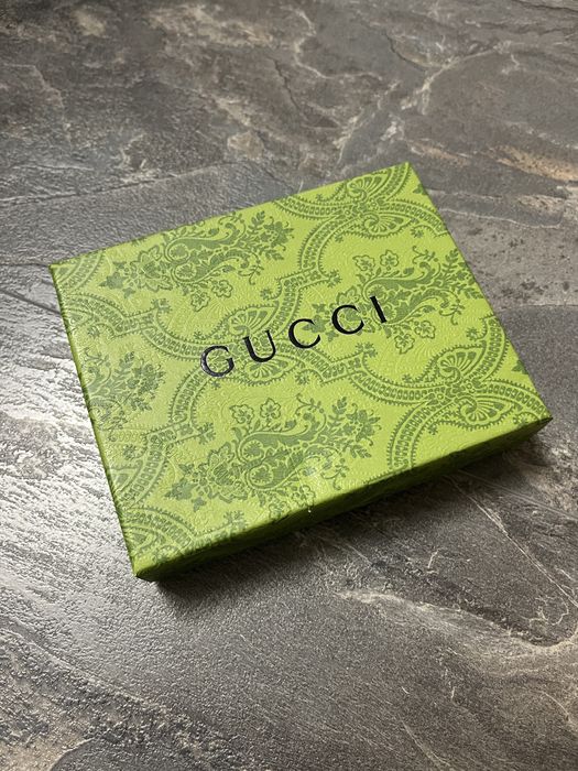 Gucci   портфейл
