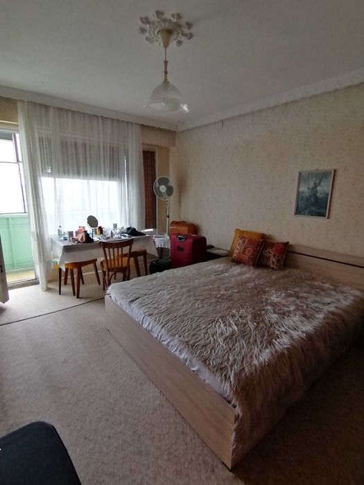 Тристаен обзаведен апартамент в квартал Владиславово-Касабова