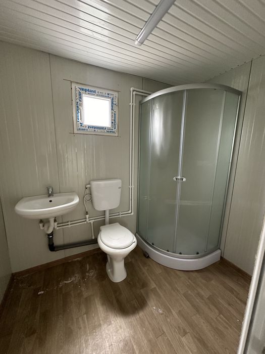 Vand containere modulare in toata tara