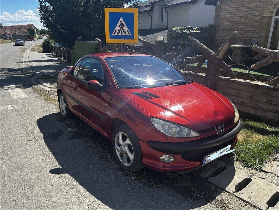Vând Peugeot 206 cc
