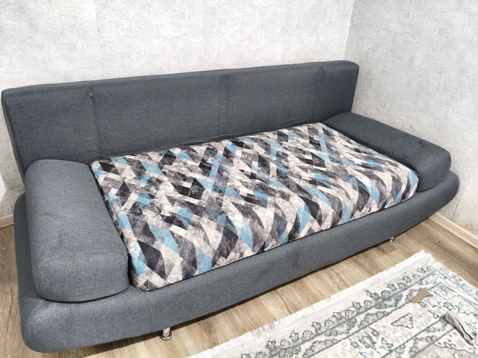 Продам диван б/у